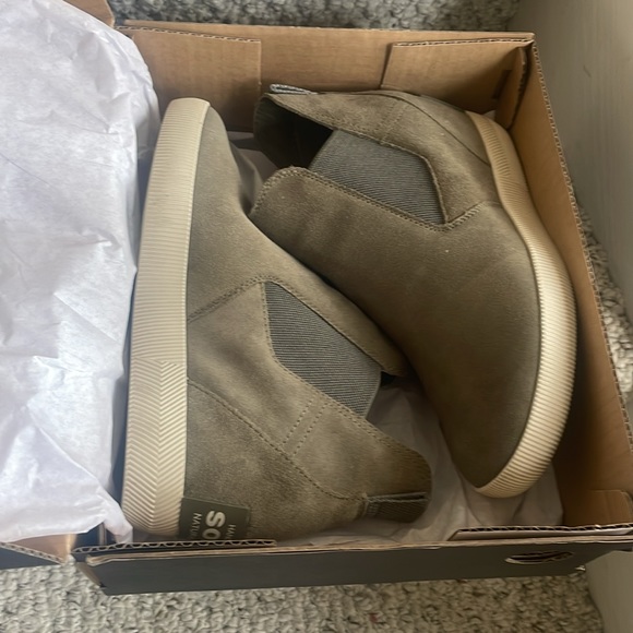 Women’s Sorel Out N’ About Slip on Wedge Bootie, New Size 7 - Picture 9 of 9